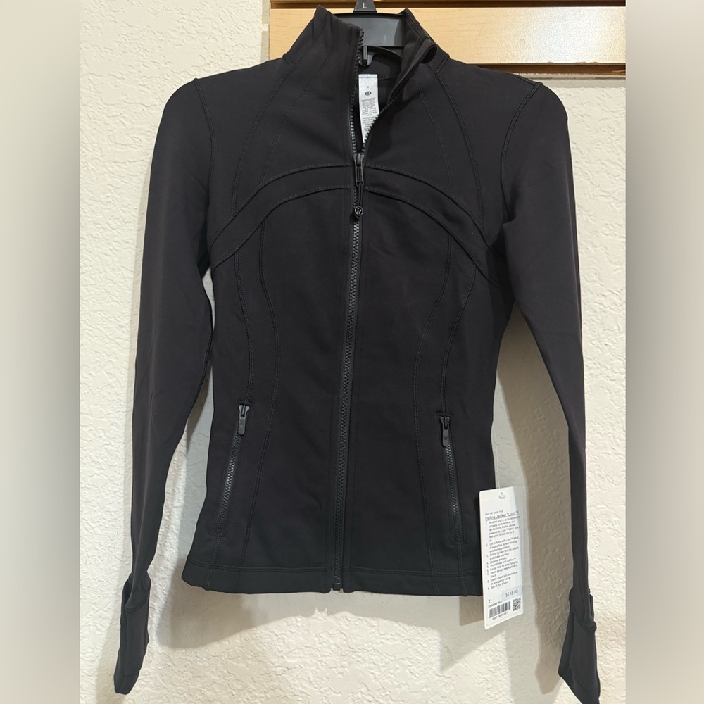 Lululemon Women's Black Jacket